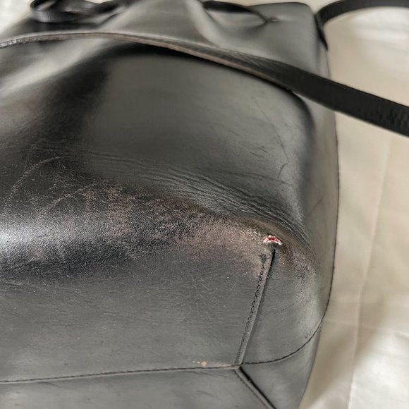 Mansur Gabriel crossbody/shoulder bucket bag - Picture 8 of 11